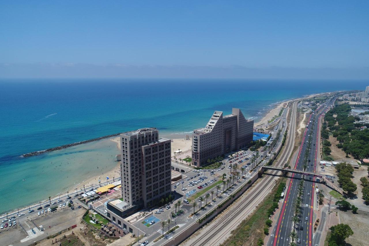 Almogim- Almog Building Haifa Exterior photo